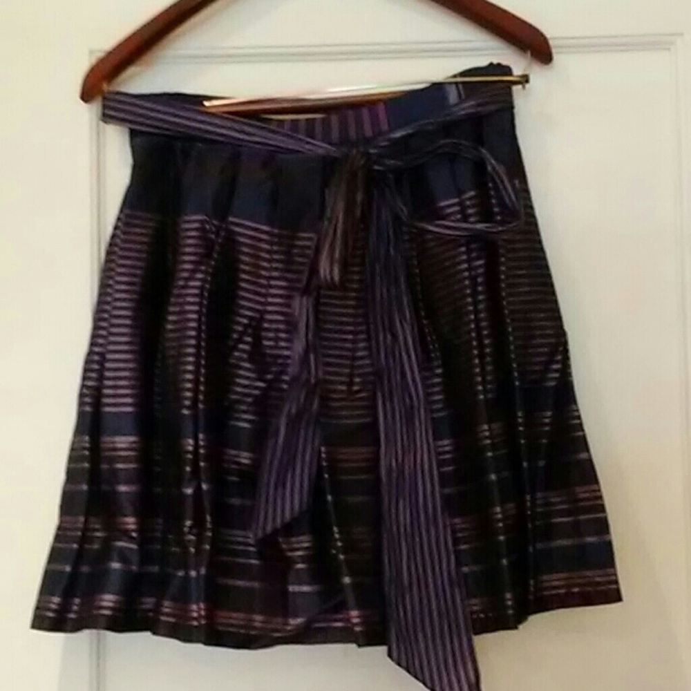Worth skirt